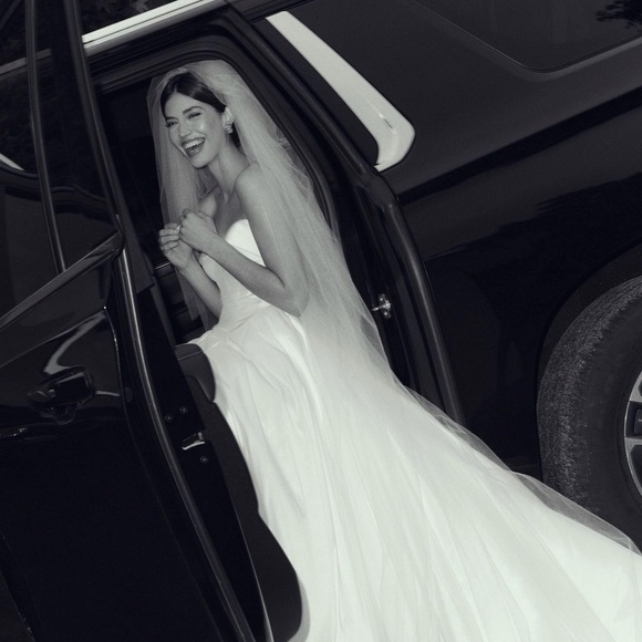BHLDN Clean Chapel Length Single Layer Tulle Veil - Ivory
